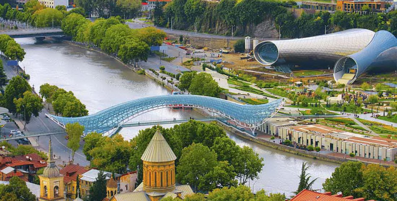 Авиатуры в Тбилиси из Минска