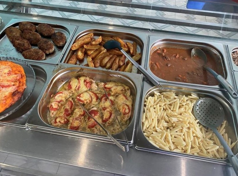 на зелёной