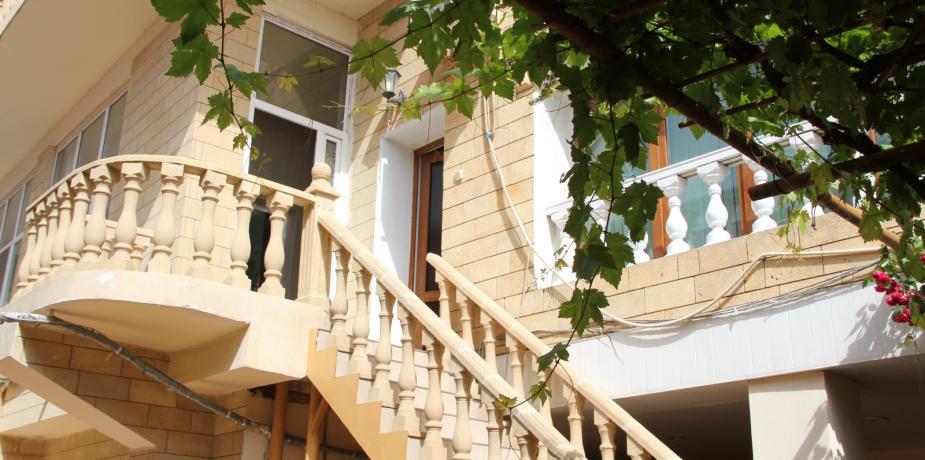 красный бак