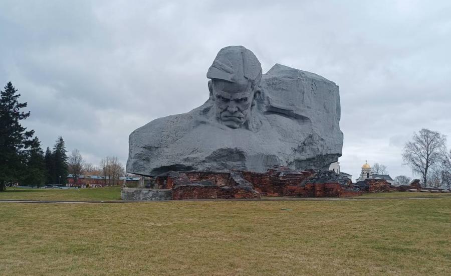 Тур в Брест на поезде из Полоцка