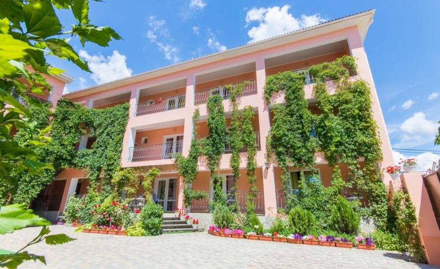 Отдых в Судке из Минска, отель Эльвиде